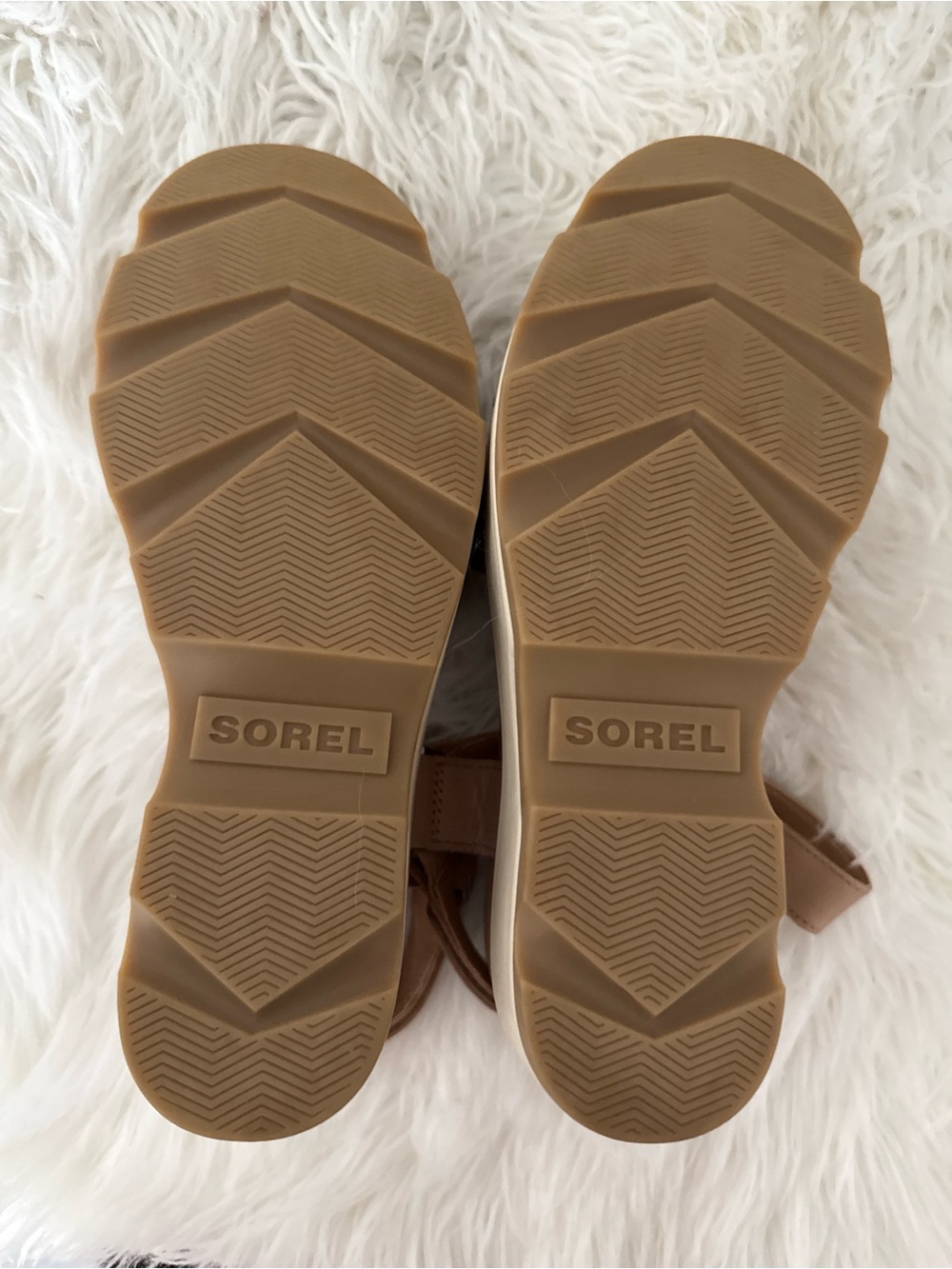 Sorel Metallic Rose Gold Ankle-Strap Sandals - Picture 4 of 4